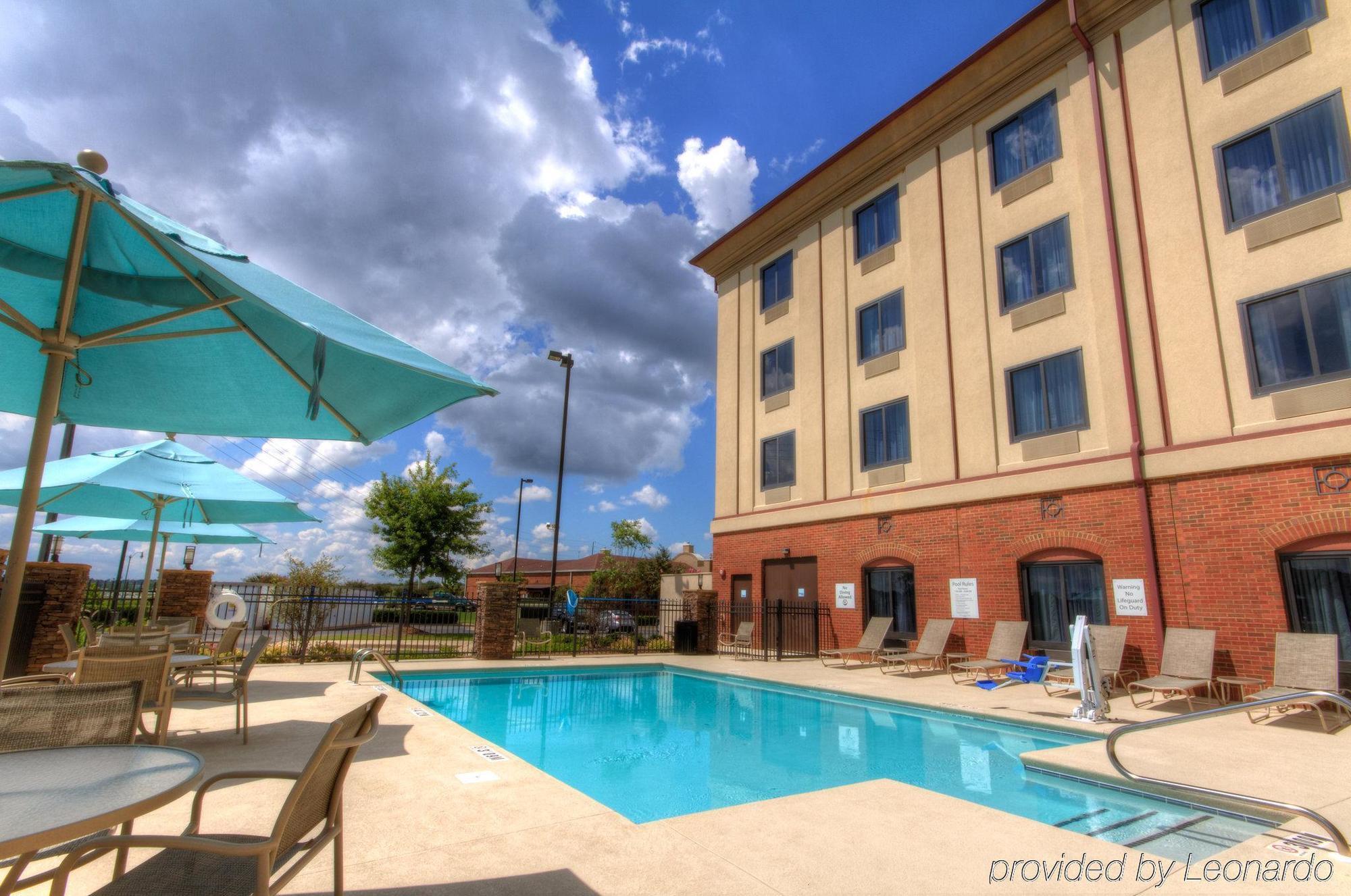 Holiday Inn Express Hotel & Suites Montgomery Boyd-Cooper Parkway By Ihg Eksteriør bilde