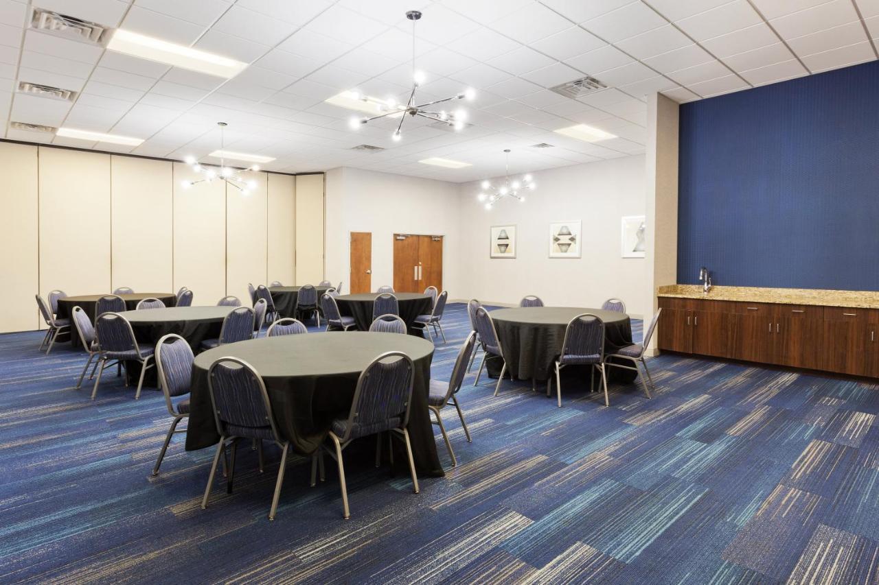 Holiday Inn Express Hotel & Suites Montgomery Boyd-Cooper Parkway By Ihg Eksteriør bilde